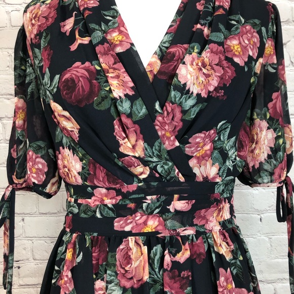 Gal Meets Glam Collection Ashlynn Floral Dress - Picture 9 of 12